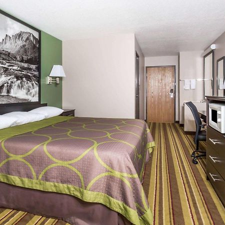 Super 8 By Wyndham Rock Springs Hotel Kültér fotó