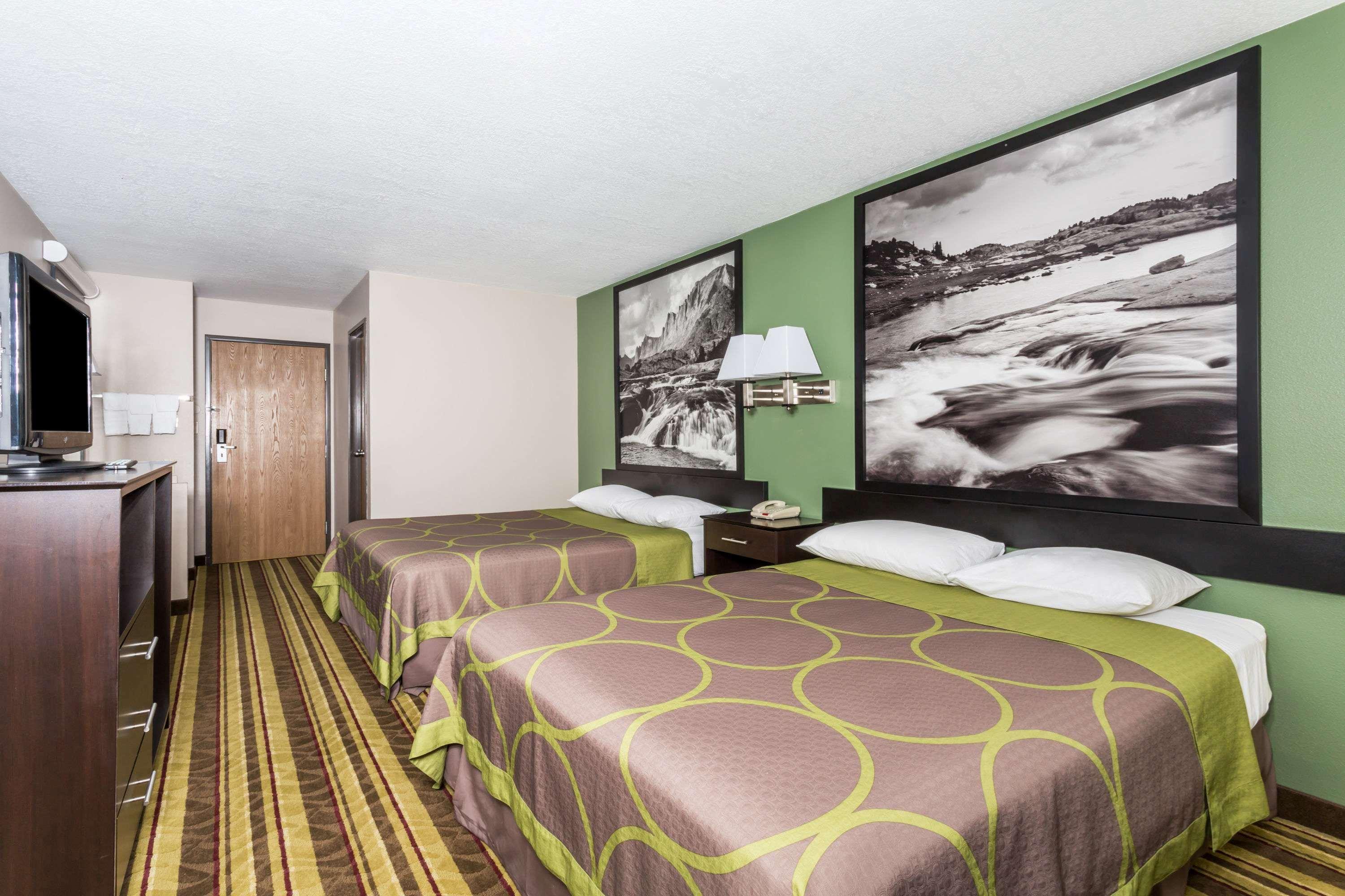 Super 8 By Wyndham Rock Springs Hotel Kültér fotó