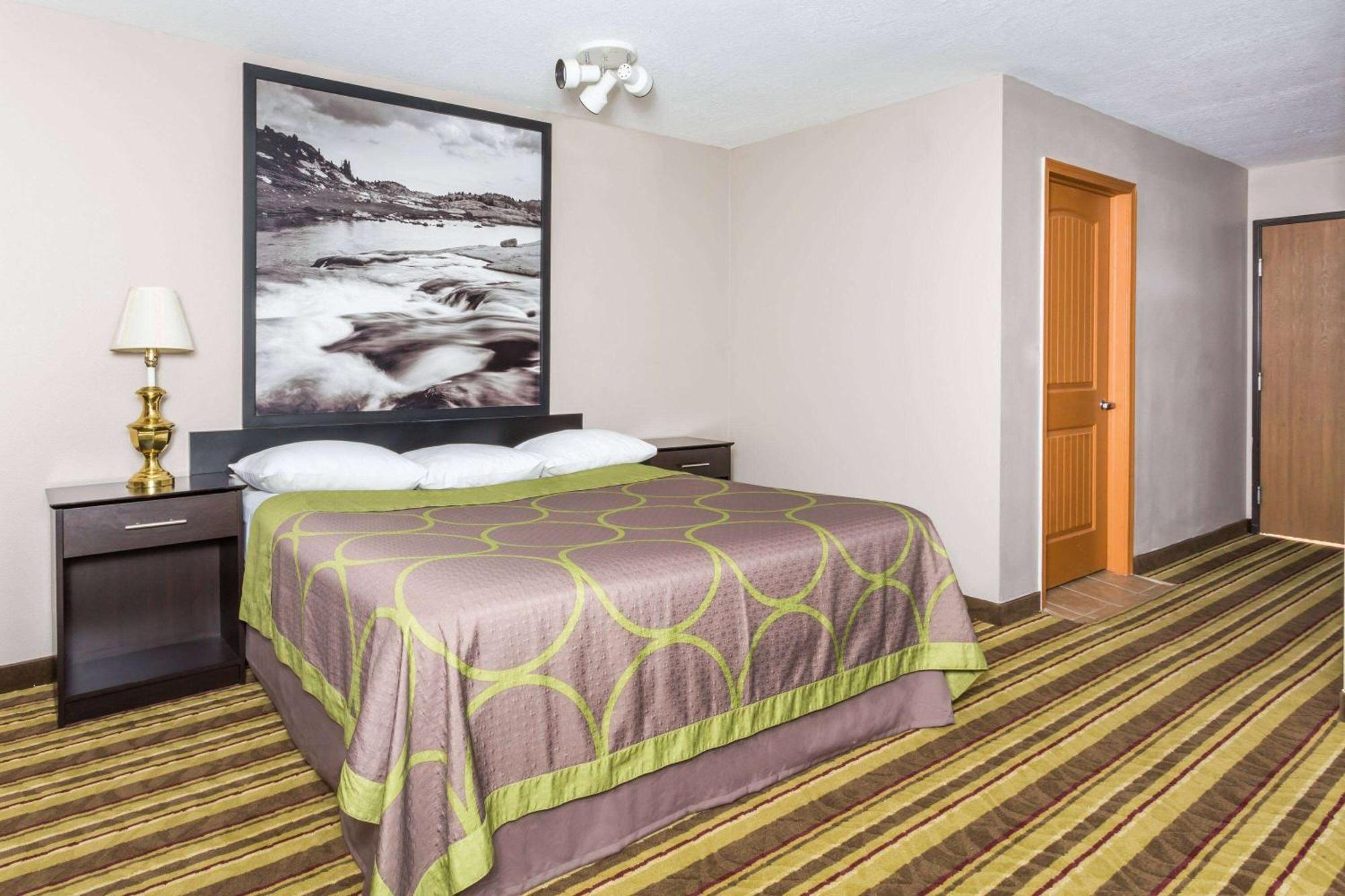 Super 8 By Wyndham Rock Springs Hotel Kültér fotó